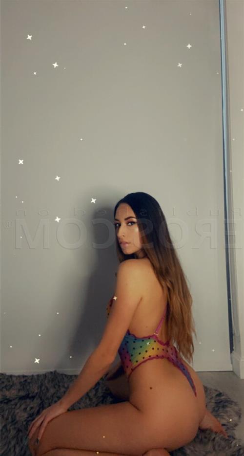 Latina, sex i Gävle - 11378